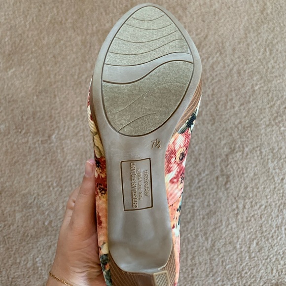 Christian Siriano Floral Heels - Picture 3 of 4